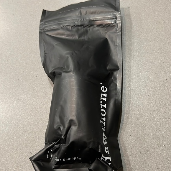 Shampoo - Picture 1 of 2